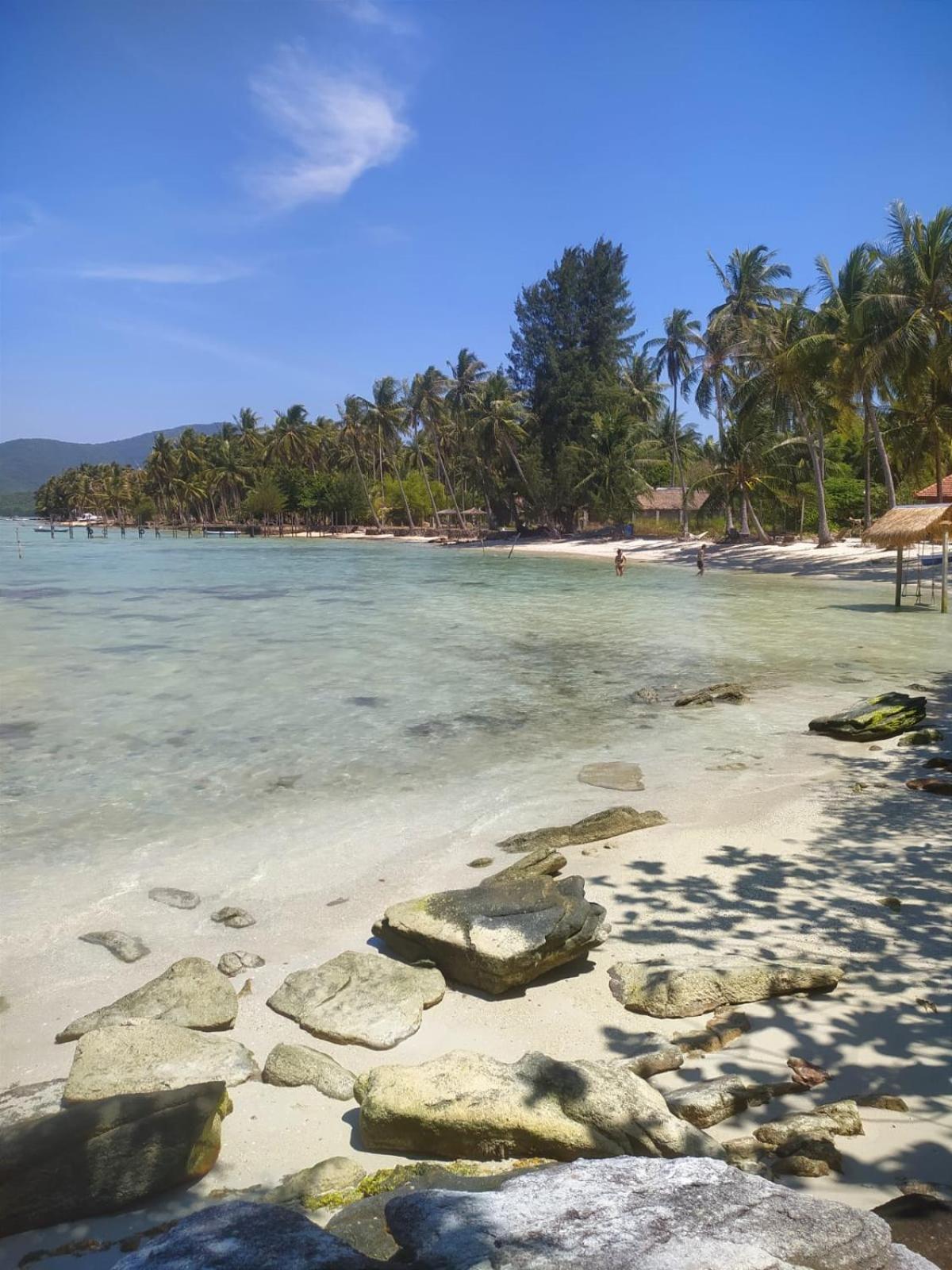 Eco Casa Hotel Karimunjawa Exterior photo