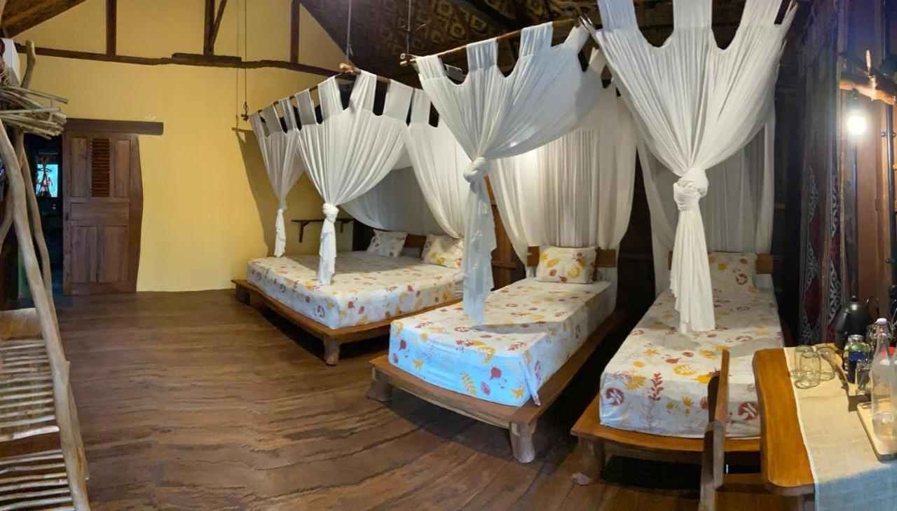 Eco Casa Hotel Karimunjawa Exterior photo
